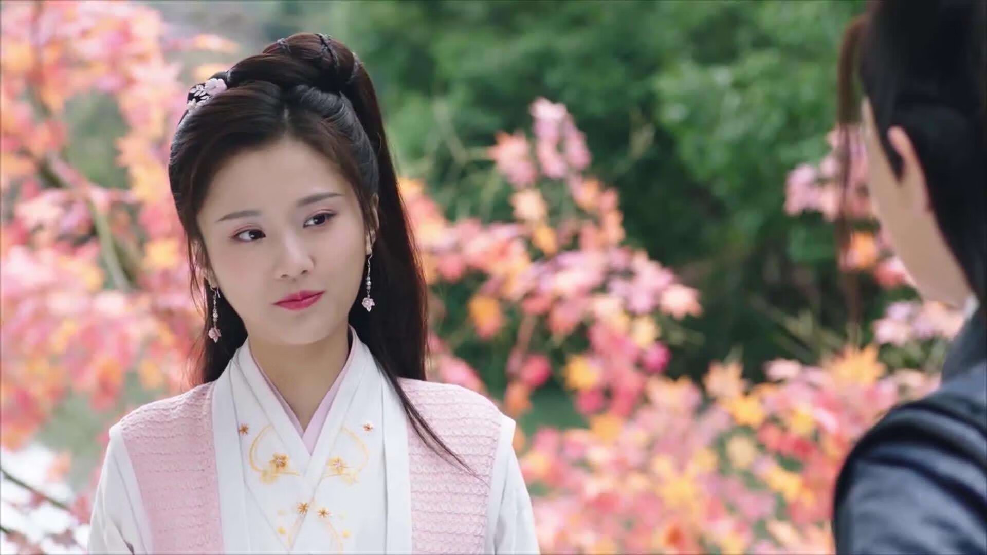 九游体育电竞官网-中国篮球教练员战术创新与执行力提升，篮球教练技能展示